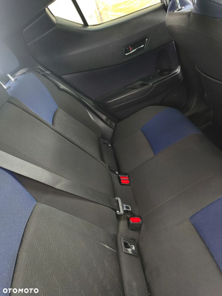 Toyota C-HR - 10