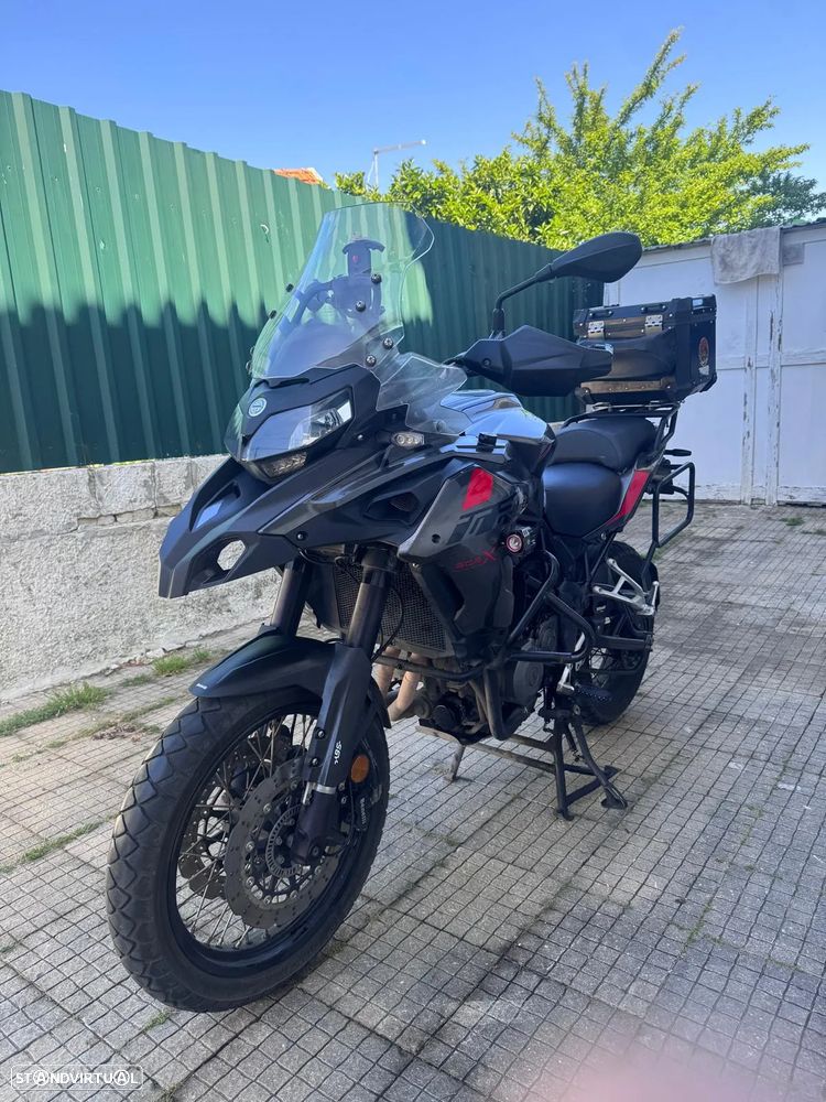 Benelli TRK 502 - 11