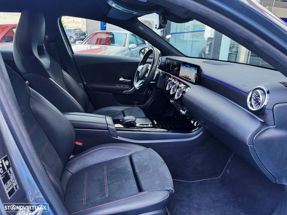 Mercedes-Benz A 250 e AMG Line - 9
