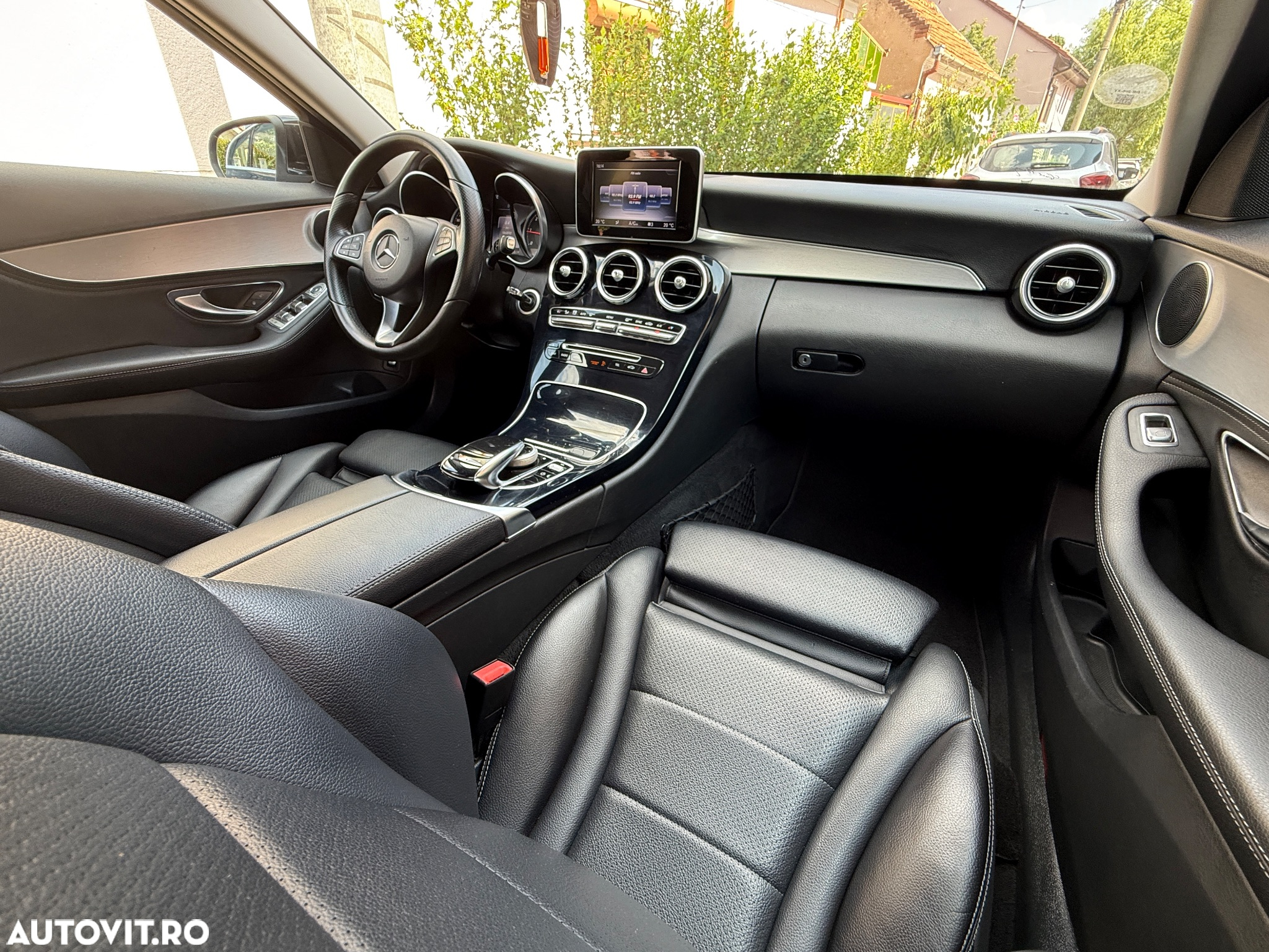 Mercedes-Benz C - 6