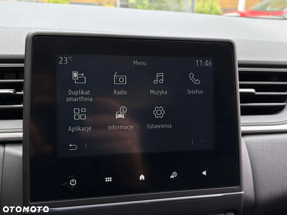 Renault Captur TCe 100 BUSINESS EDITION - 26