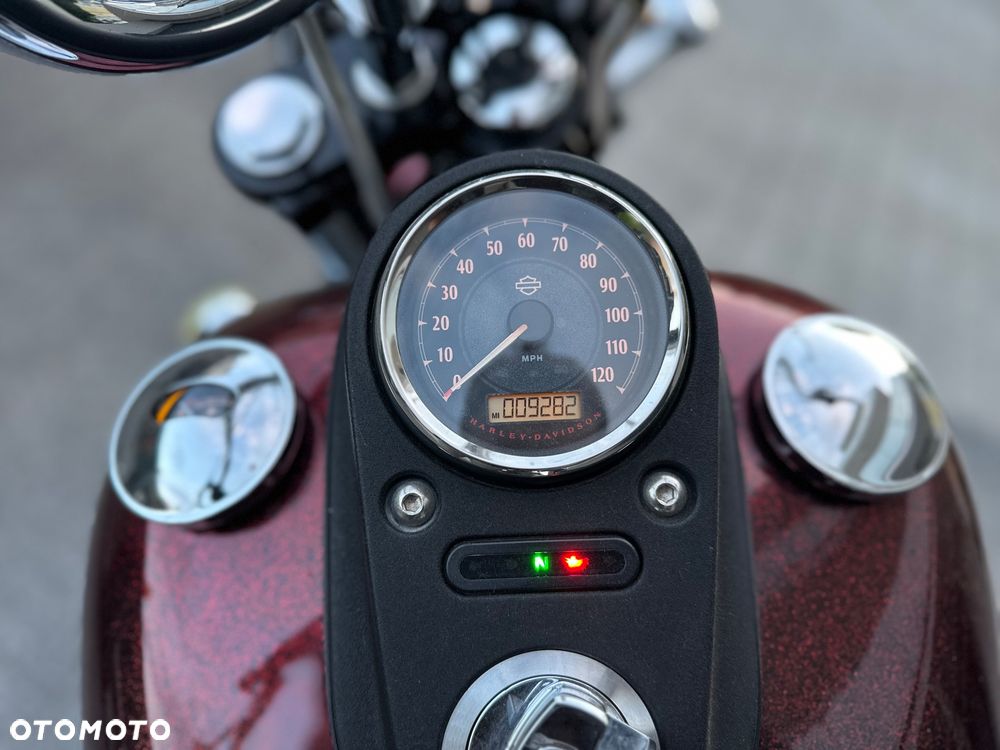 Harley-Davidson Dyna Street Bob - 9