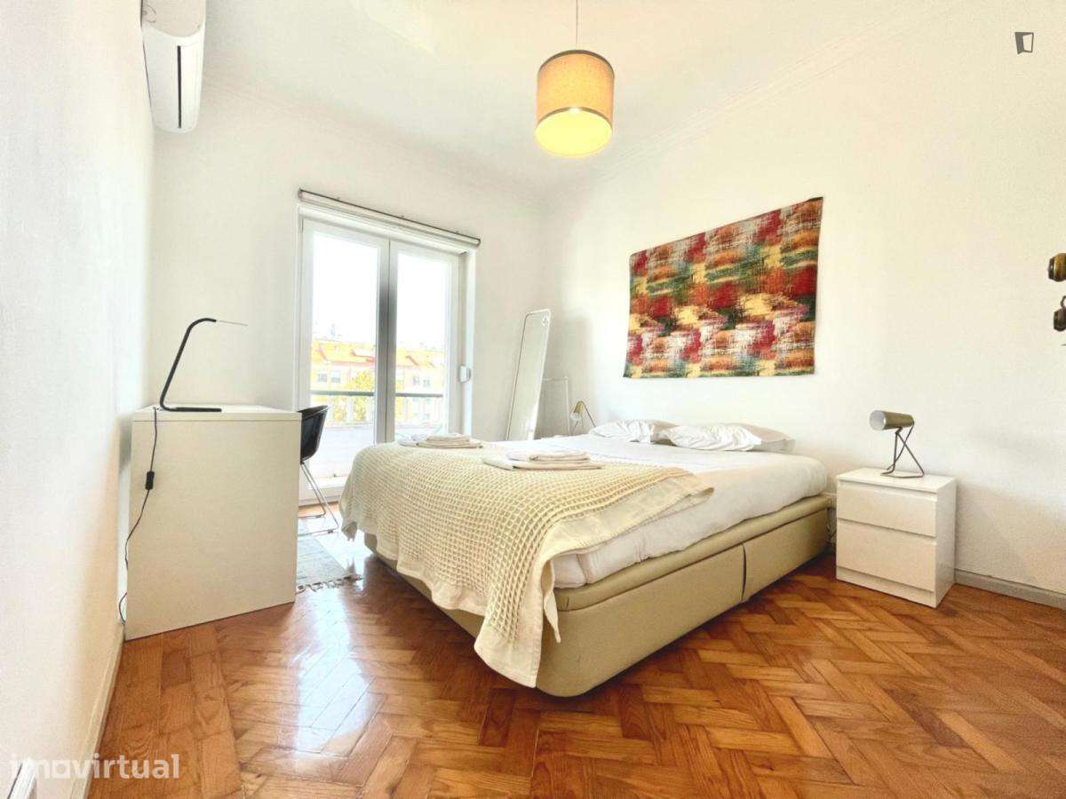 Apartamento com 4 quartos - localizado em Benfica Lisbon - Grande imagem: 5/16