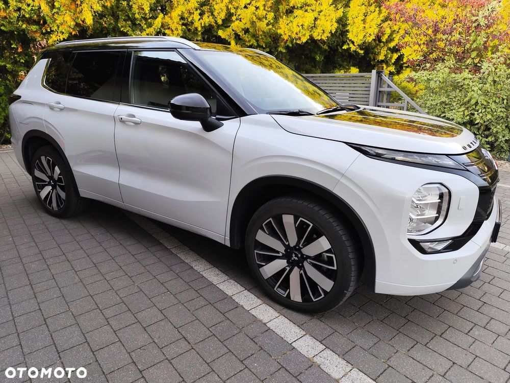 Mitsubishi Outlander 2.4 4WD Diamant TOP - 10