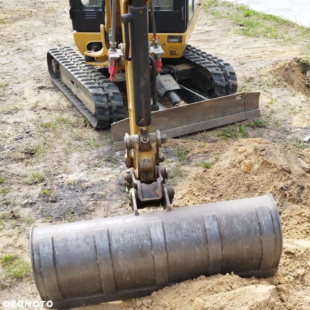 Caterpillar 301.7 D - 7