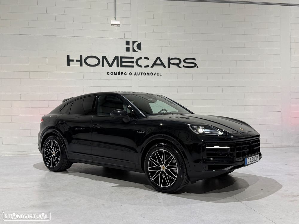 Porsche Cayenne Coupé E-Hybrid - 12