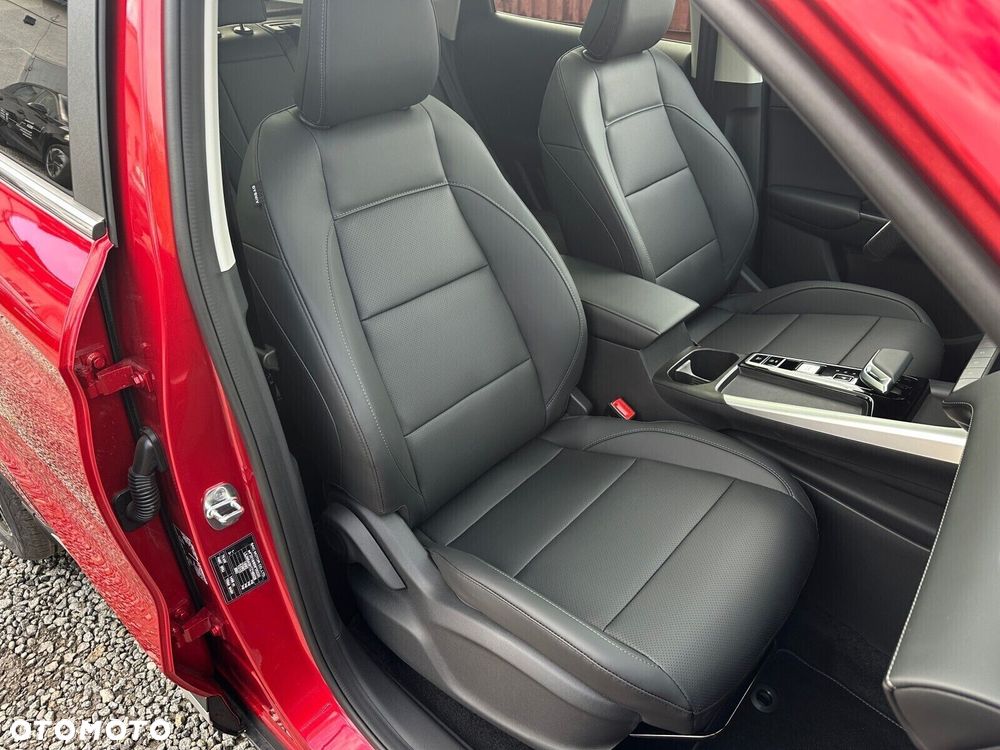 MG ZS Hybrid+ - 18