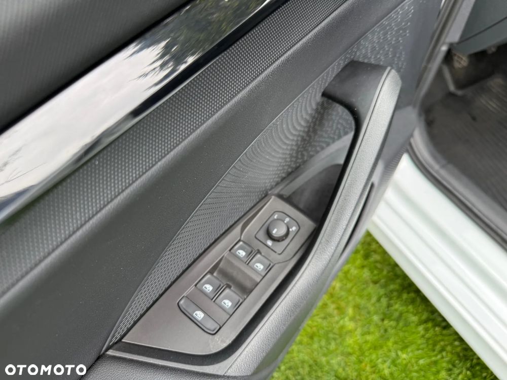 Skoda Octavia 1.5 TSI ACT Ambition - 17