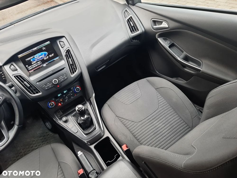 Ford Focus 1.5 EcoBoost STart-Stopp-System Titanium - 12