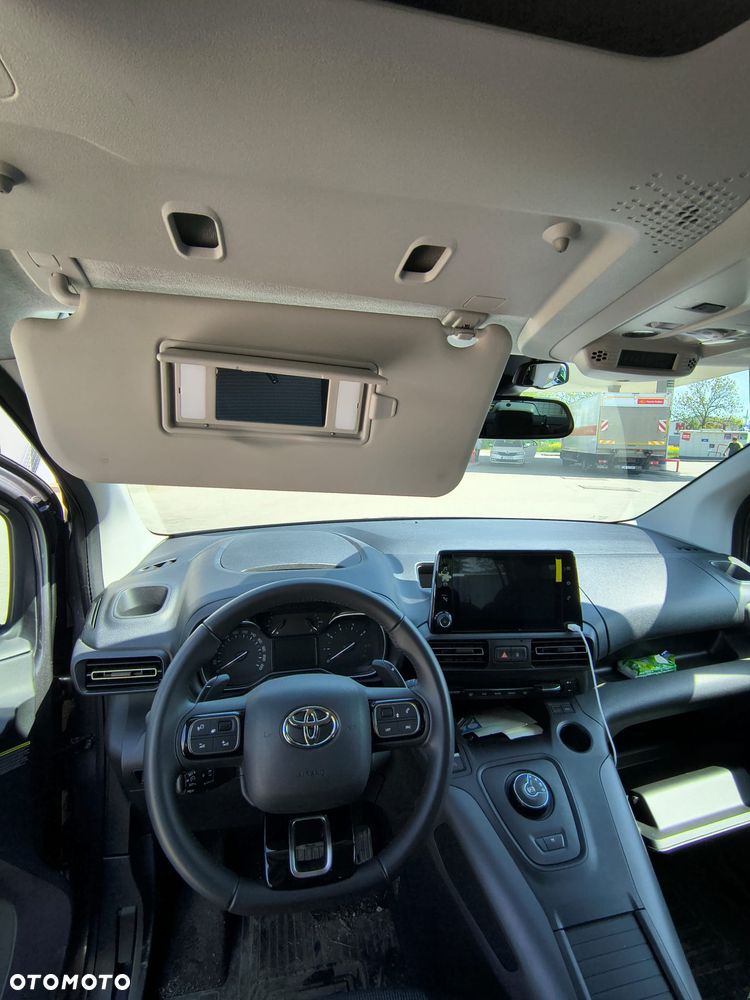 Toyota Proace City Verso 1.5 D-4D Family - 30
