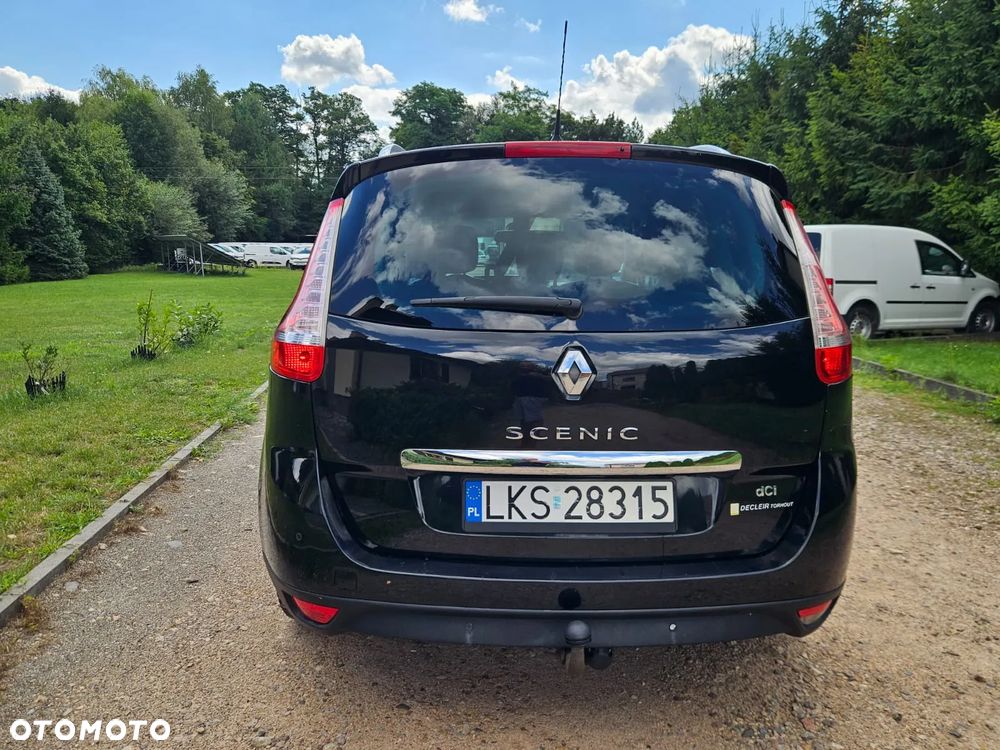 Renault Scenic 1.5 dCi Bose - 8