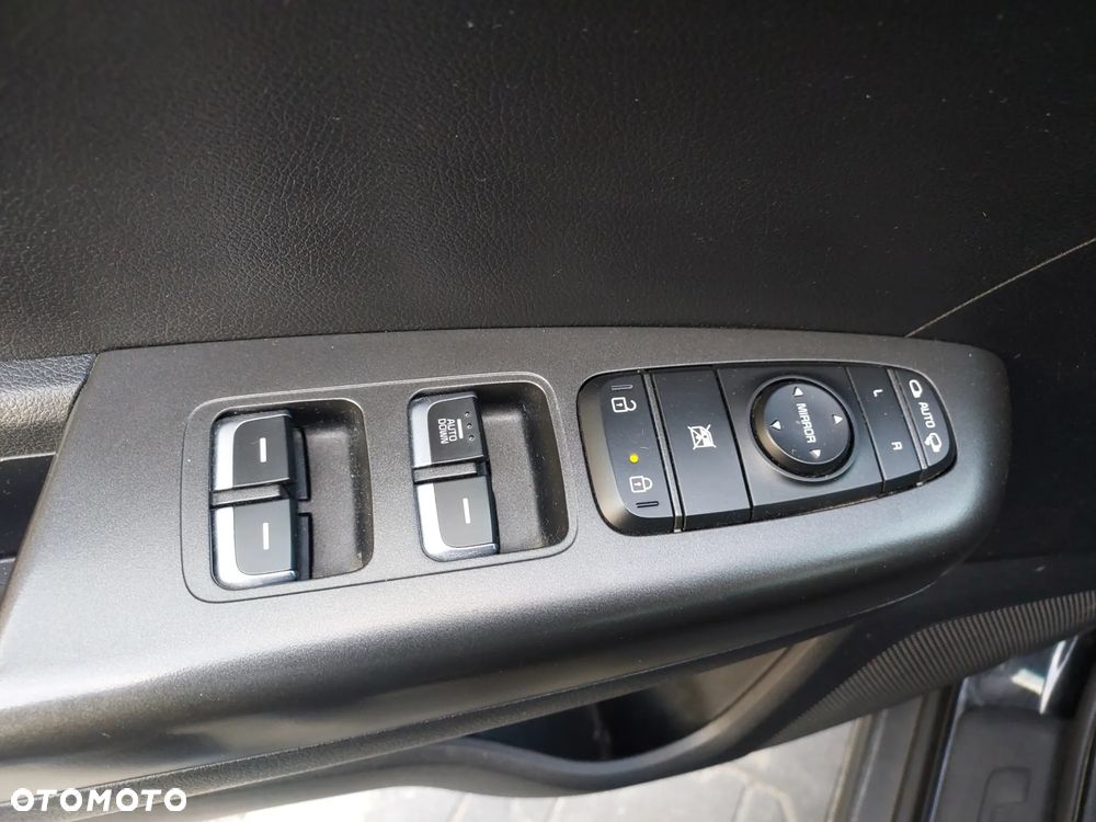 Kia Sportage 1.6 GDI L 2WD - 10
