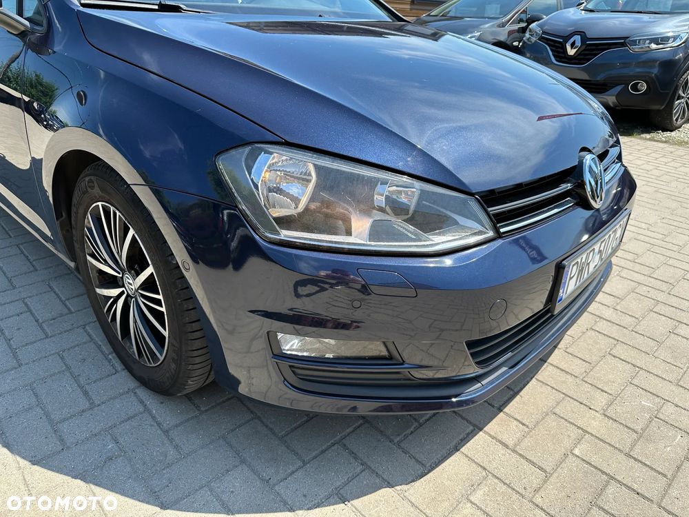 Volkswagen Golf - 36