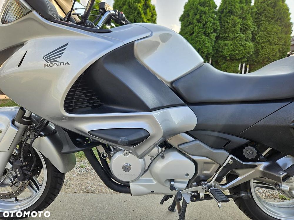 Honda NTV - 9