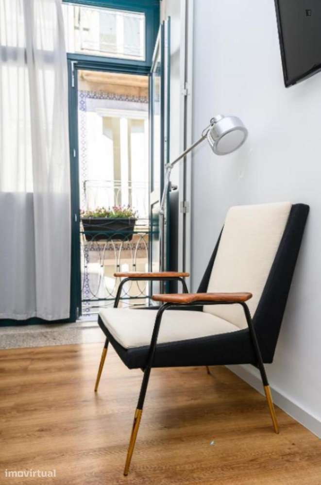 Quarto - localizado em Sé Porto - Grande imagem: 3/23
