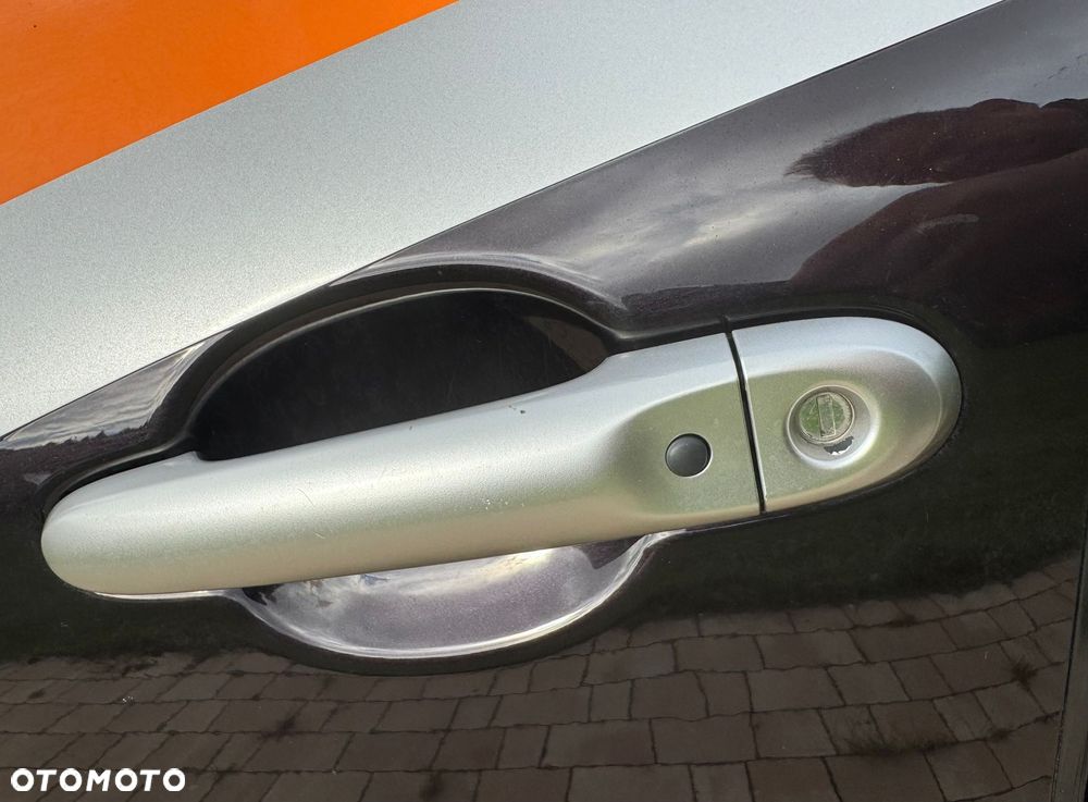 Nissan Juke 1.6 DIG-T ALL-MODE 4x4i Xtronic Tekna - 15