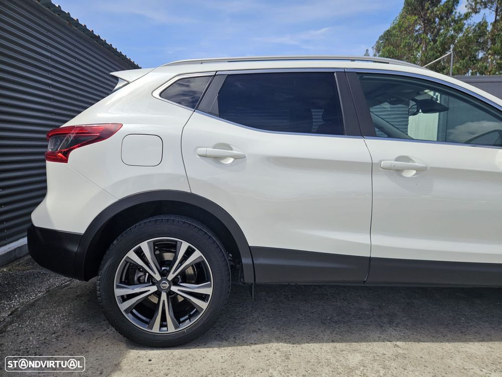 Nissan Qashqai 1.6 dCi N-Connecta 18 RS+PS - 7