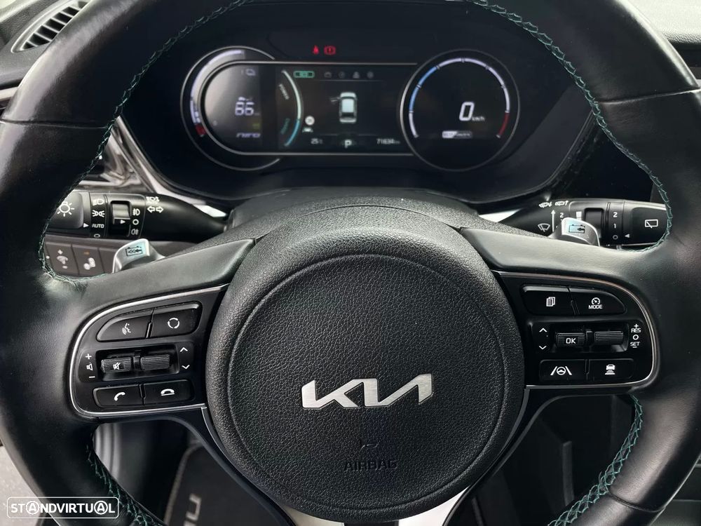 Kia e-Niro - 22