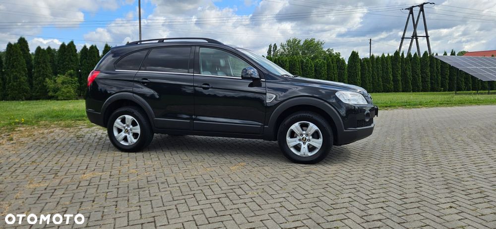 Chevrolet Captiva 2.0 2WD 7 Sitzer LS Family Edition - 17