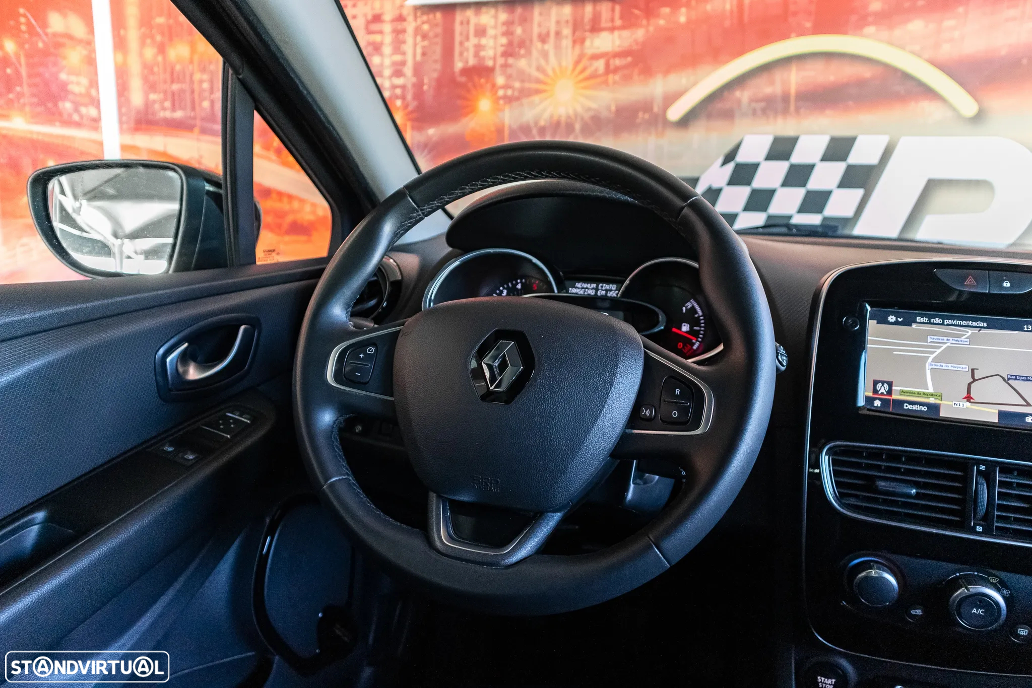 Renault Clio 1.5 dCi Limited - 14