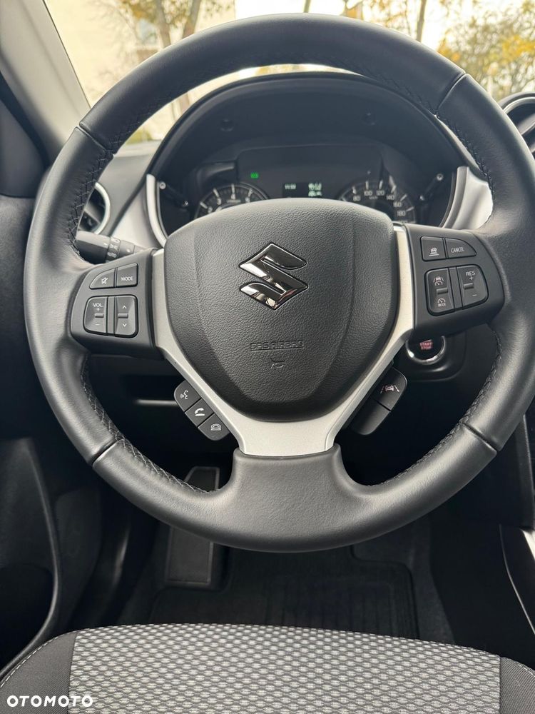 Suzuki Vitara 1.4 Boosterjet SHVS Premium 2WD - 21