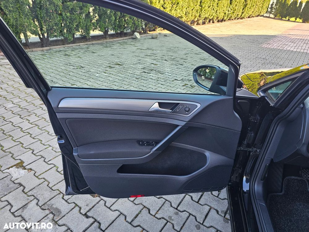 Volkswagen Golf 1.2 TSI Comfortline - 21