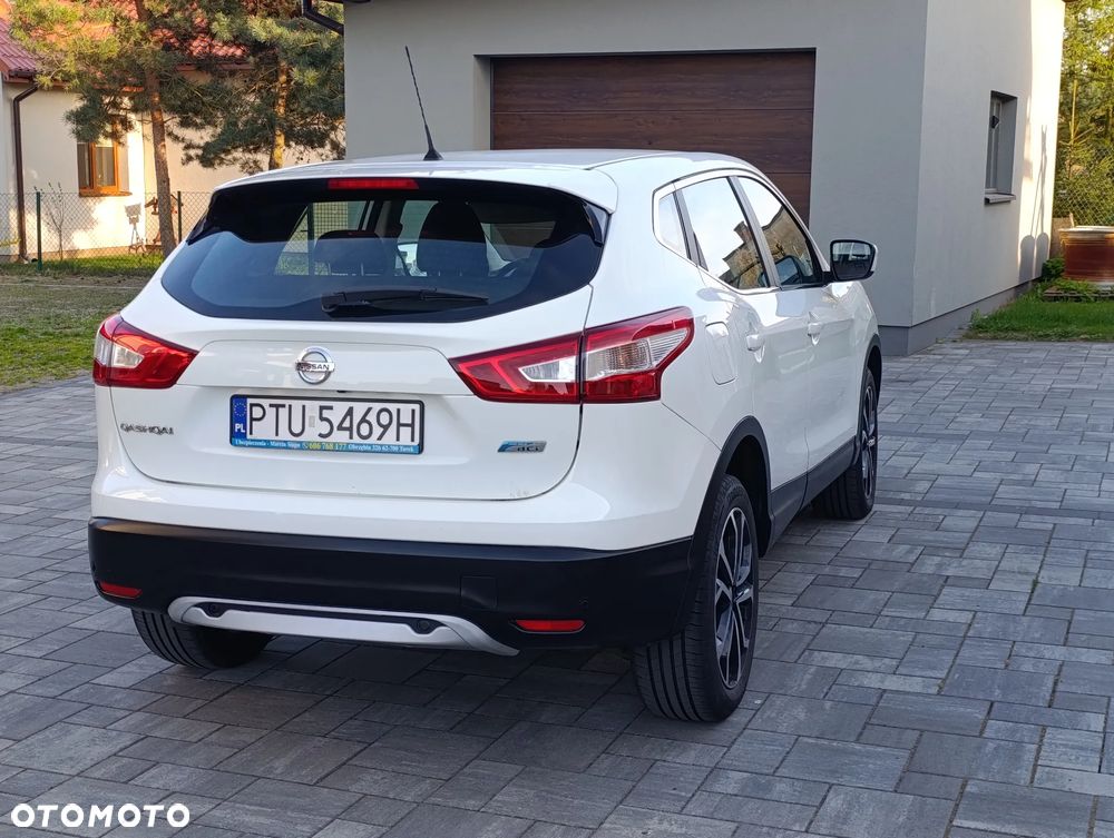 Nissan Qashqai - 12