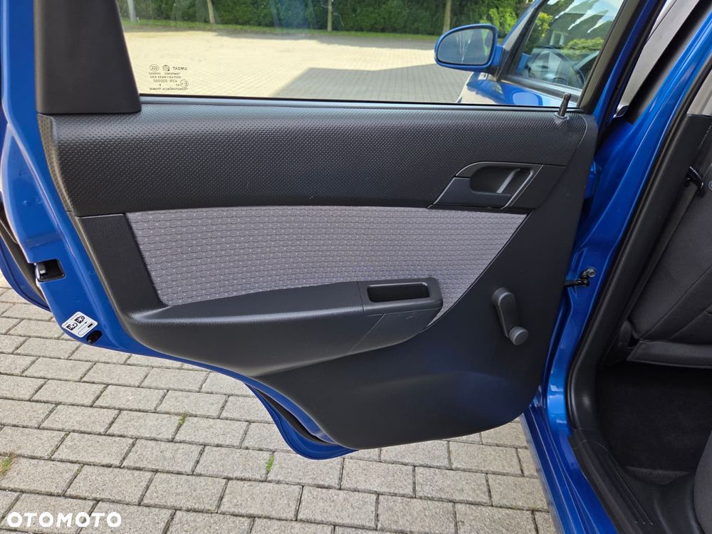 Chevrolet Aveo 1.2 16V LT - 22
