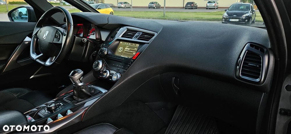 Citroën DS5 BlueHDi 150 Sport Chic - 10