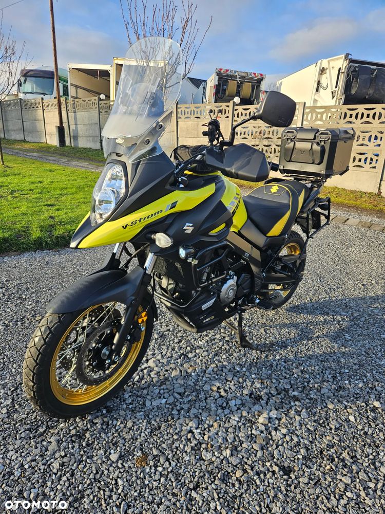 Suzuki V-STROM - 3