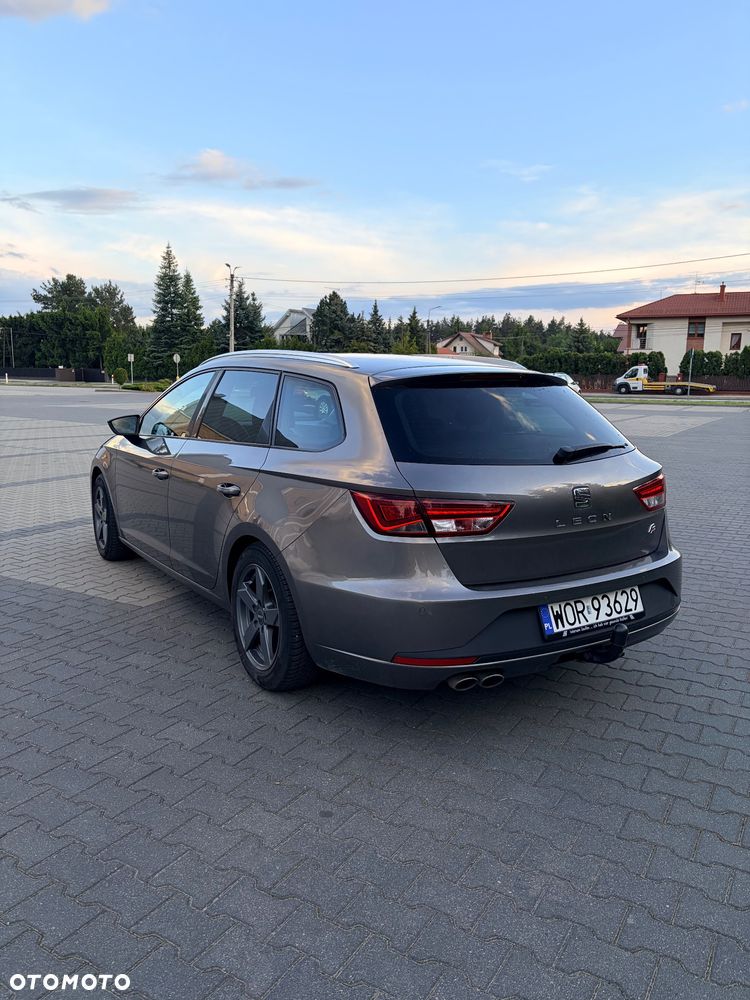 Seat Leon 2.0 TDI DPF Start&Stop DSG FR - 5