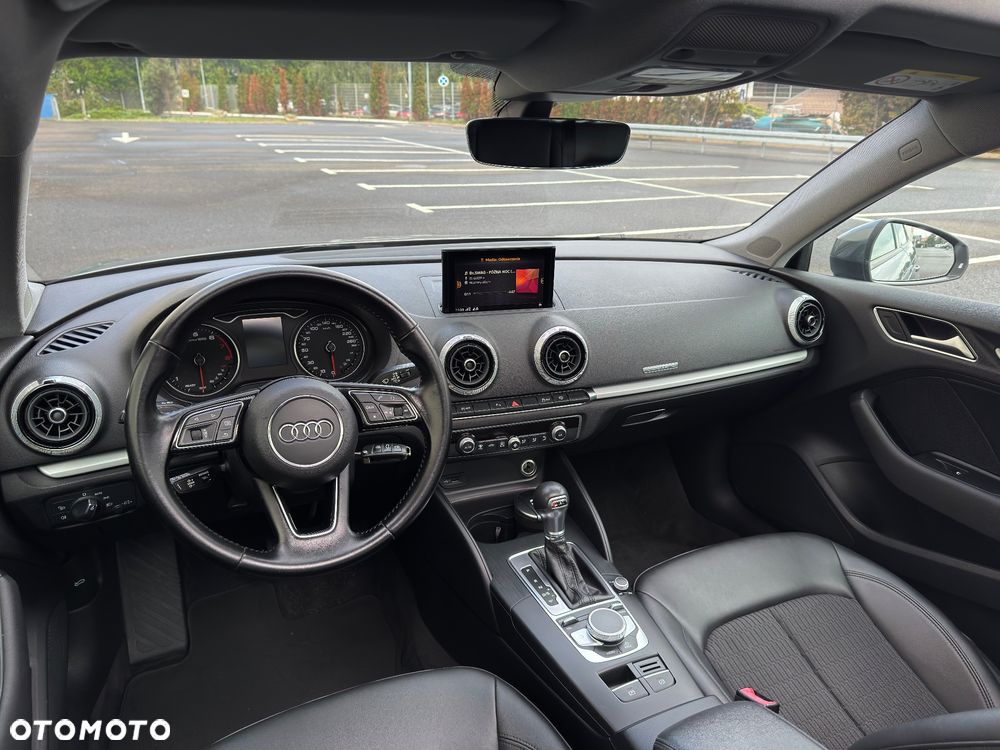 Audi A3 Sportback - 13