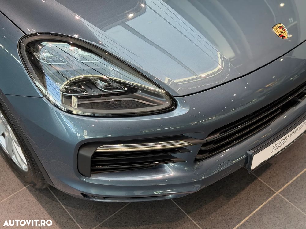 Porsche Cayenne Standard - 9