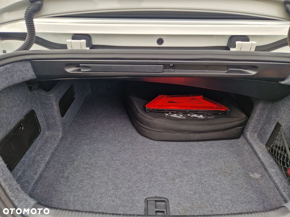 Audi A4 Cabrio 3.2 FSI quattro tiptronic - 18