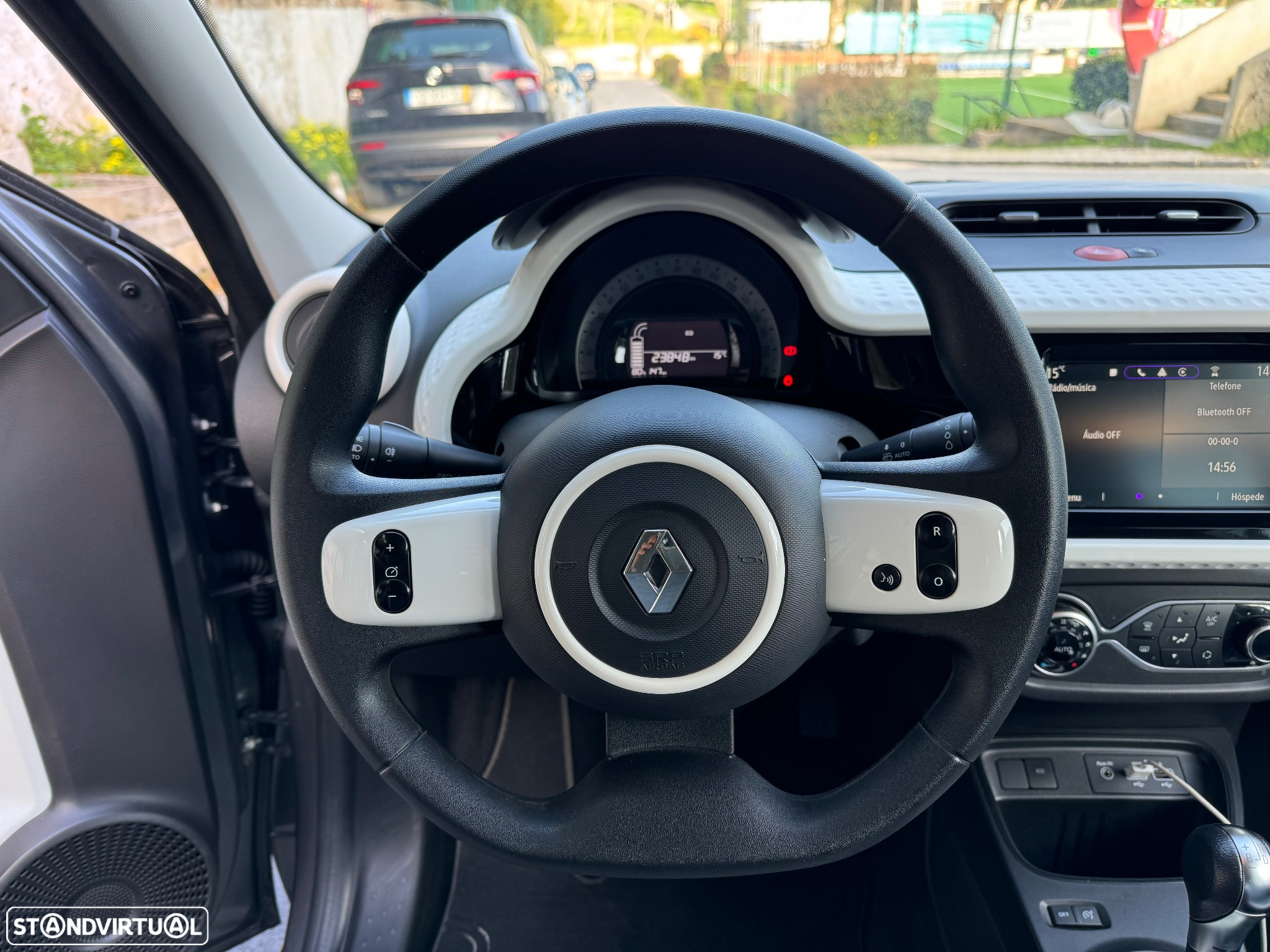 Renault Twingo Z.E. 22 Intens - 10