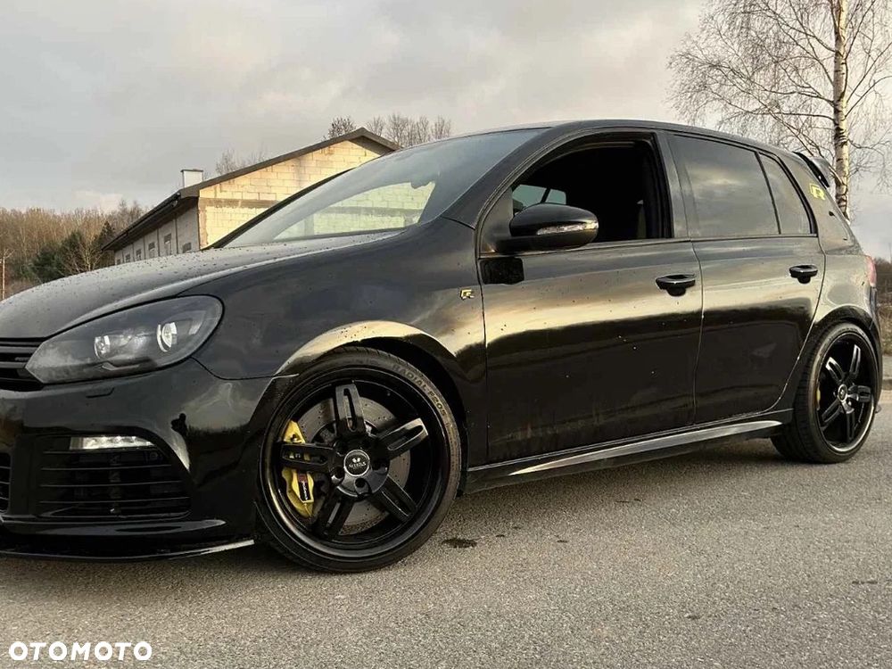 Volkswagen Golf - 2