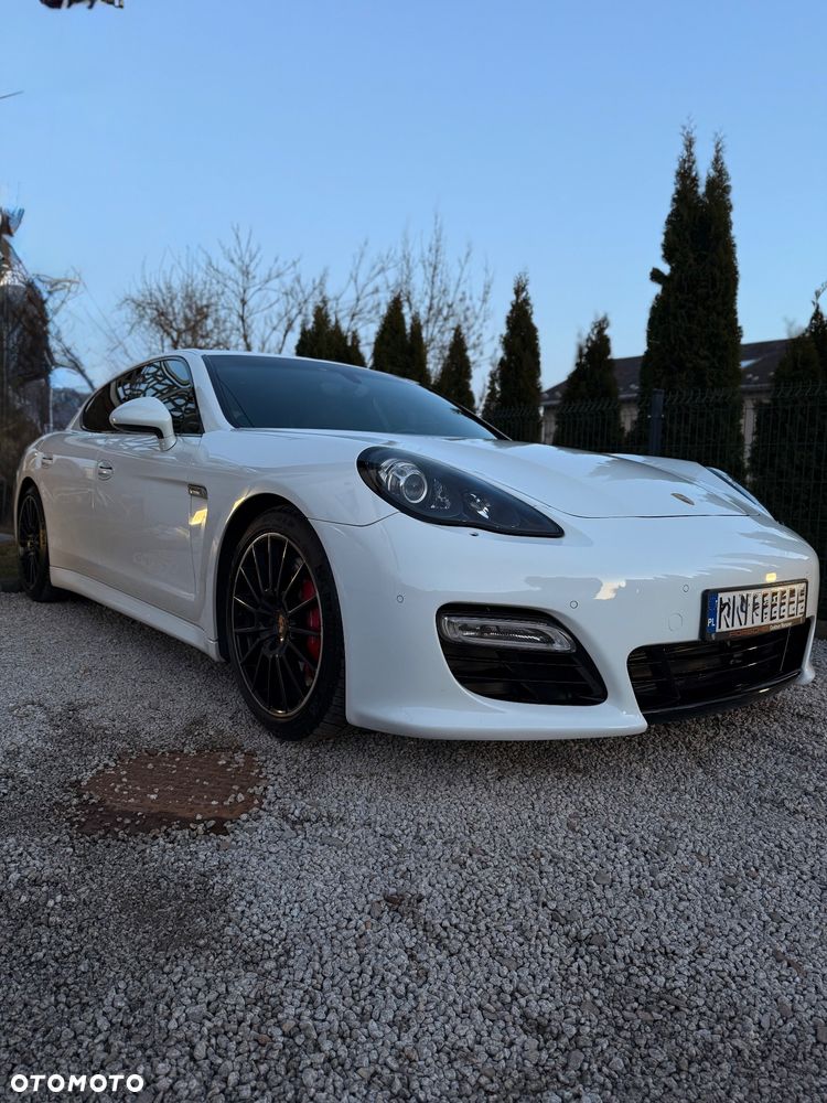 Porsche Panamera ver-gts-pdk - 13