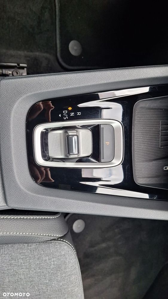 Skoda Octavia 2.0 TDI Sportline DSG - 21