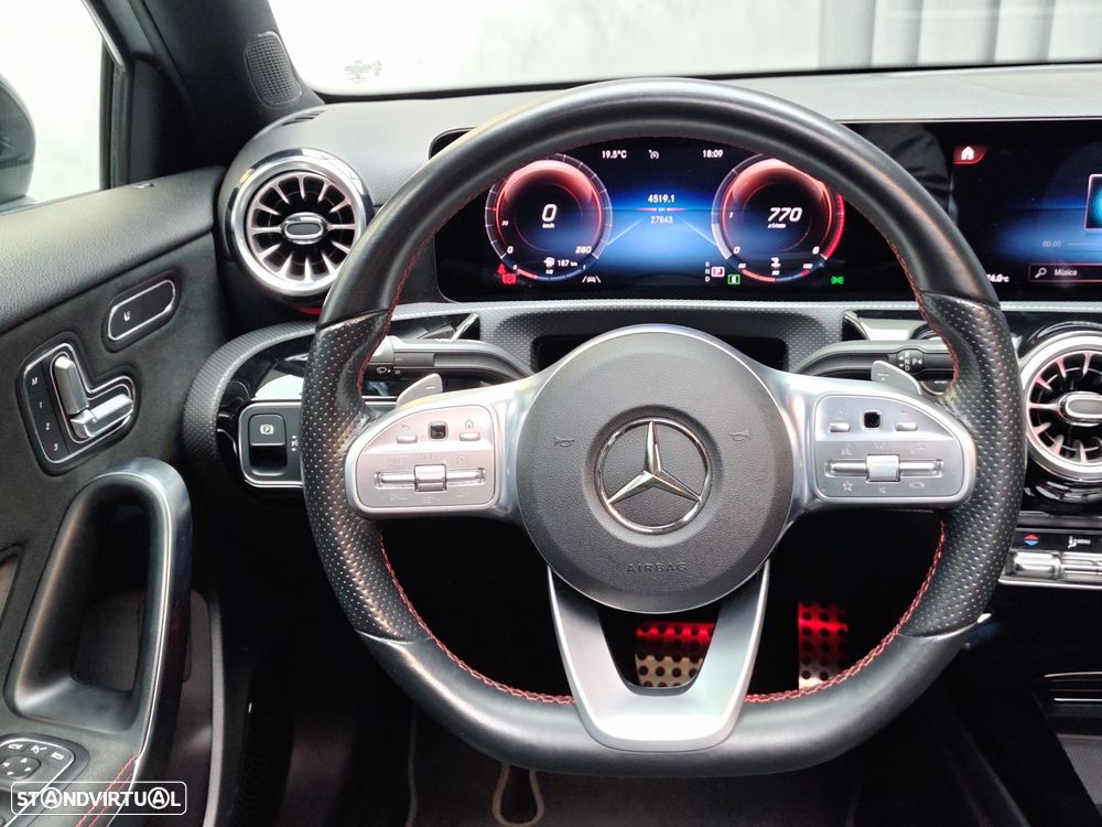 Mercedes-Benz A 200 Limousine d AMG Line Aut. - 13