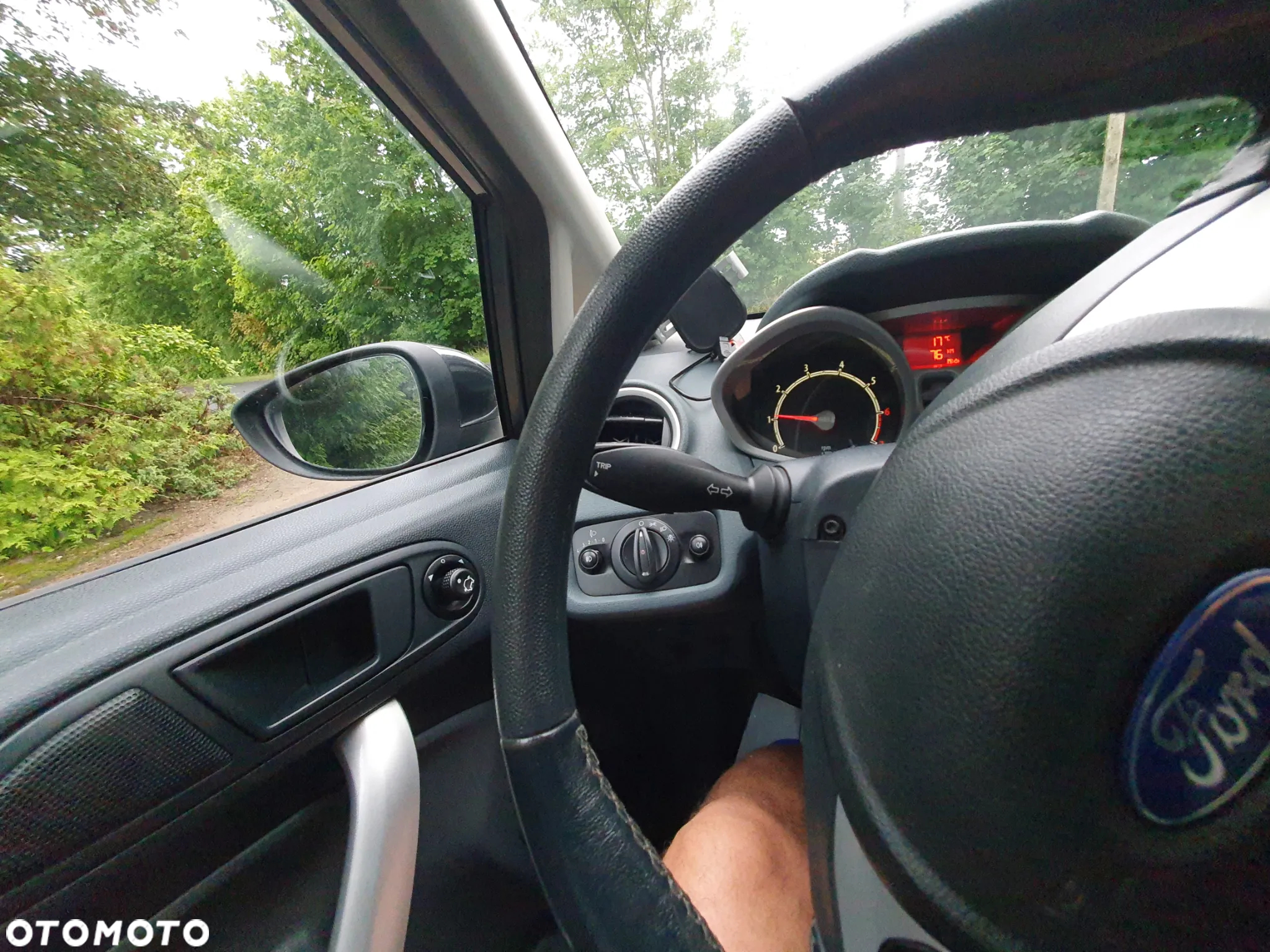 Ford Fiesta 1.4 Ghia - 15