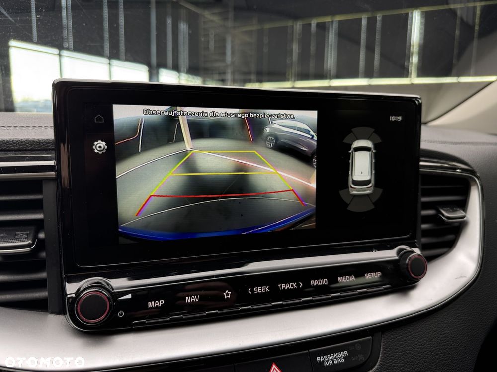 Kia Ceed 1.6 GDI PHEV L Business Line DCT - 38