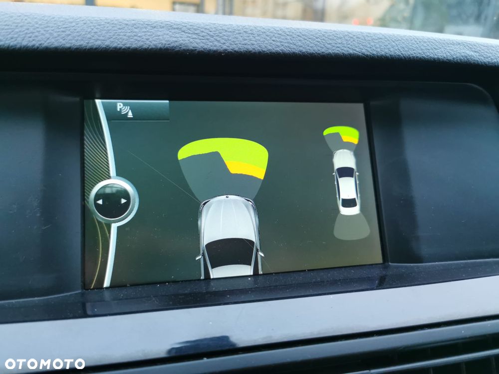 BMW Seria 5 520d - 19