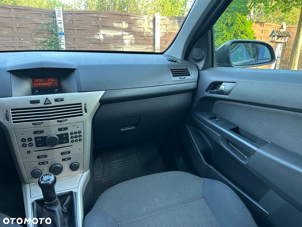 Opel Astra - 27