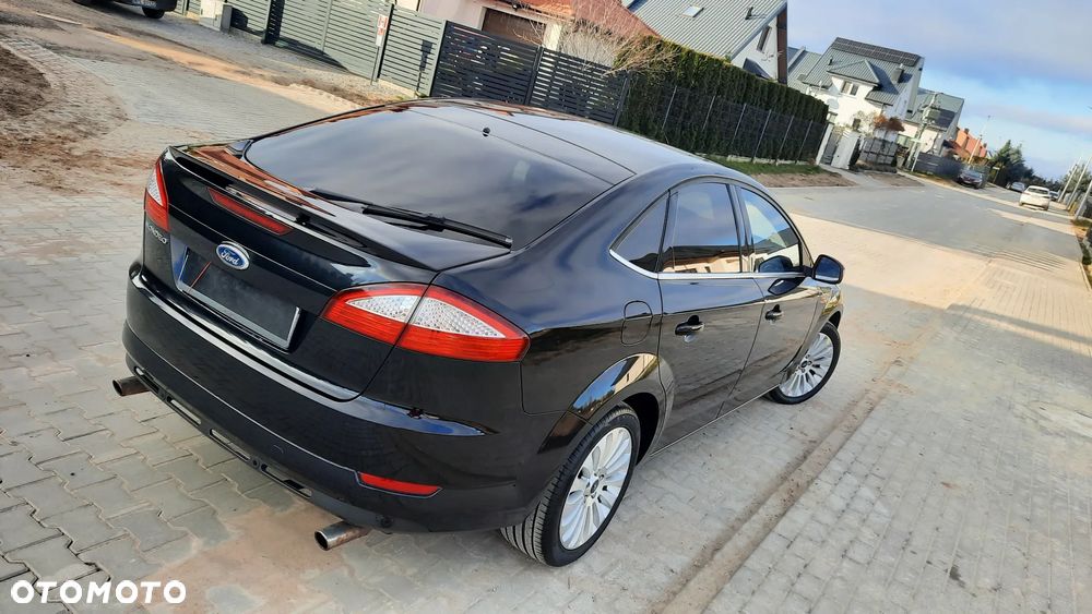 Ford Mondeo 2.5 Titanium S - 4