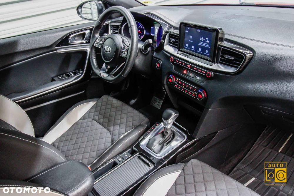 Kia ProCeed 1.6 CRDi GT Line DCT - 15