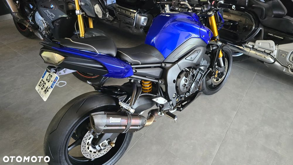 Yamaha FZ8 - 37