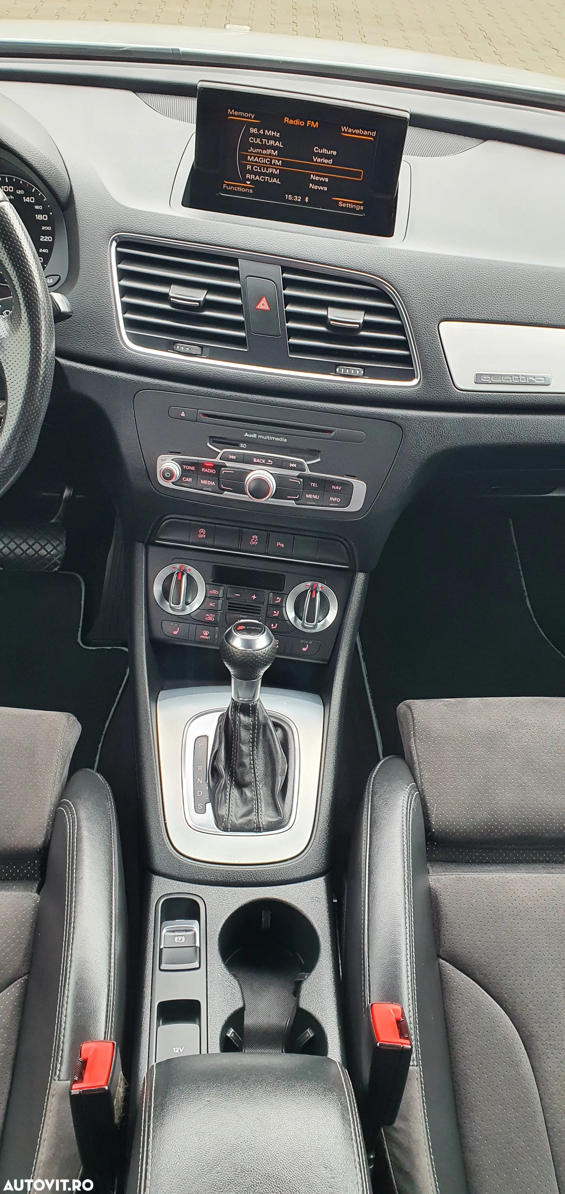 Audi Q3 2.0 TDI Quattro S-Tronic - 16