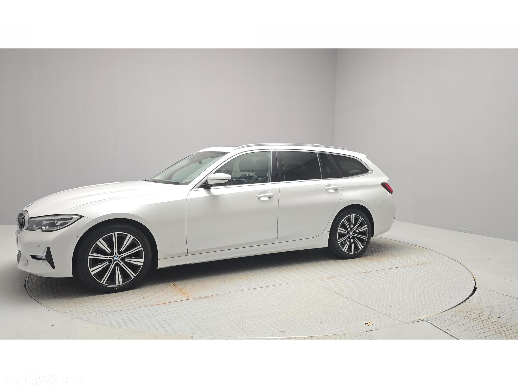 BMW Seria 3 320d xDrive Luxury Line - 1