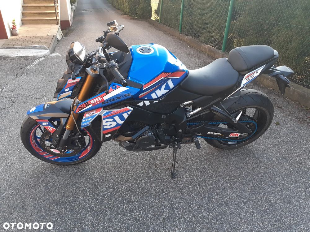 Suzuki GSX 1000 - 21