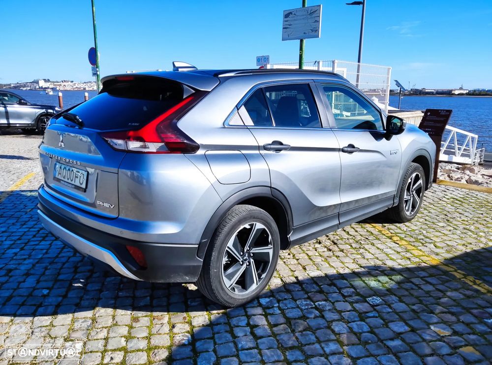 Mitsubishi Eclipse Cross 2.4 PHEV eMotion - 4